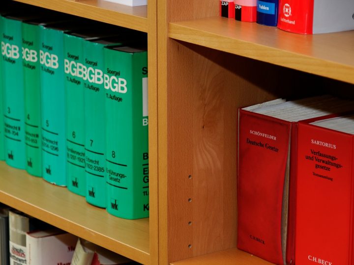 Höhere Beträge für Hartz IV- und Sozialhilfeempfängerinnen und -empfänger