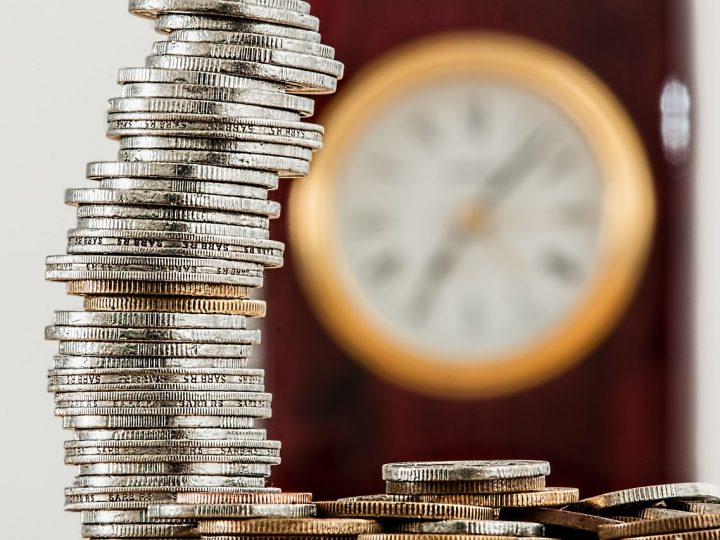 Preise für Kfz-Versicherungen ziehen zum neuen Jahr erneut deutlich an
