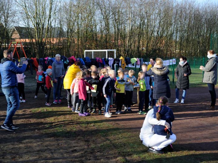 Burloer Grundschulkinder laufen für die Ukraine