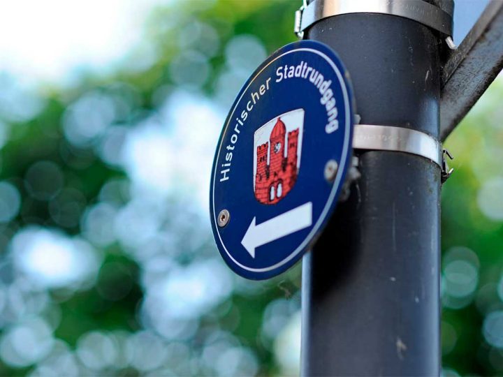 Historische Stadtführung durch die „Stadt der Türme“