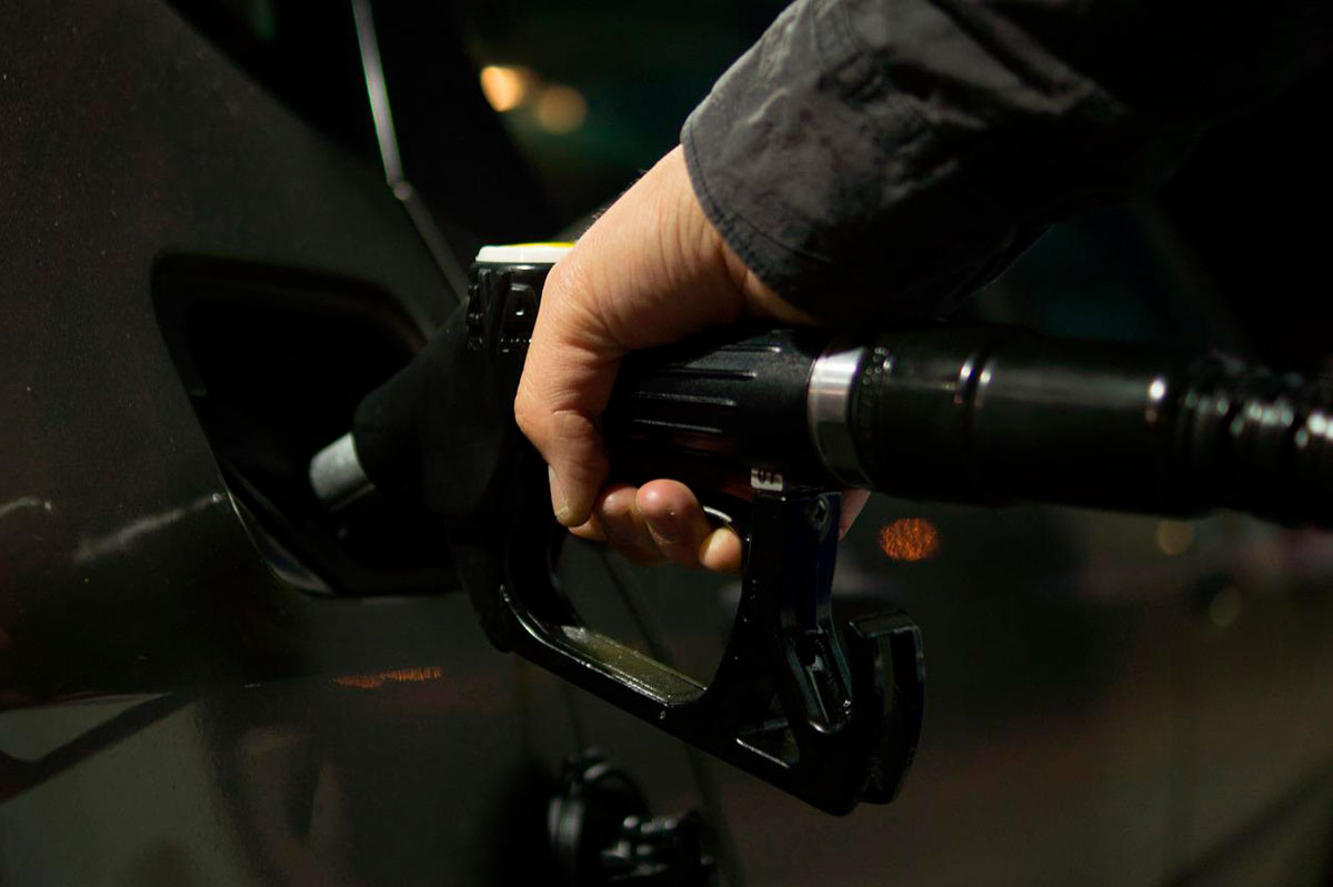 Abzocke an der Zapfsäule – Kraftstoffpreis in NRW bereits wieder über 2,00 Euro
