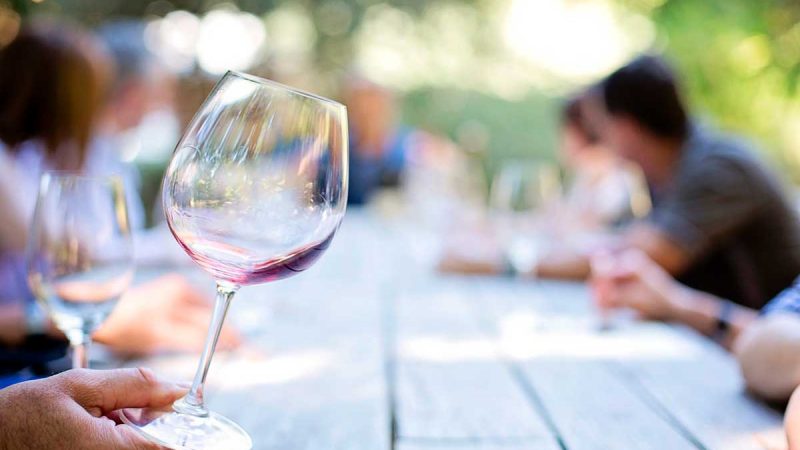 Borkener Weinfest | Winzer präsentieren Ihre Produkte