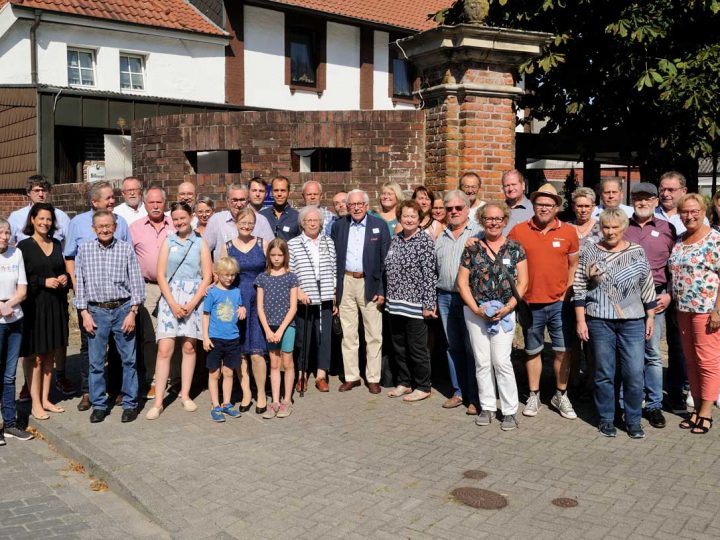 100 Jahre Wilkes – Burloer Großfamilie trifft sich nach 26 Jahren im Elternhaus
