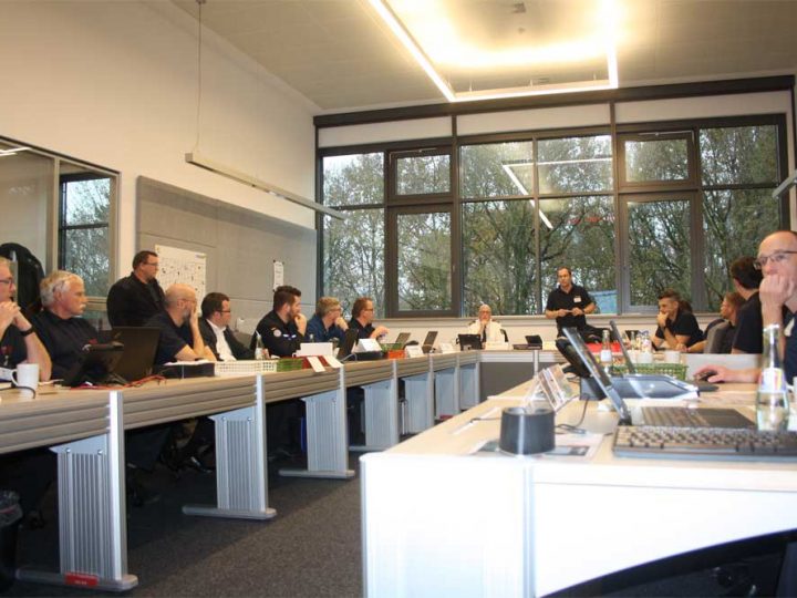 Feuerwehren im Kreis Borken trainieren Abläufe bei Großeinsatzlagen