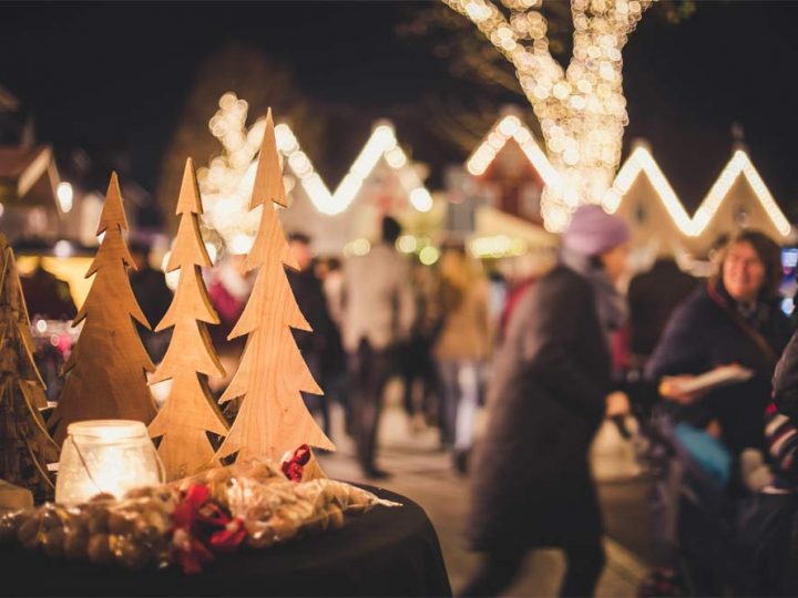 Weihnachtsmann besucht den Borkener Feierabendmarkt