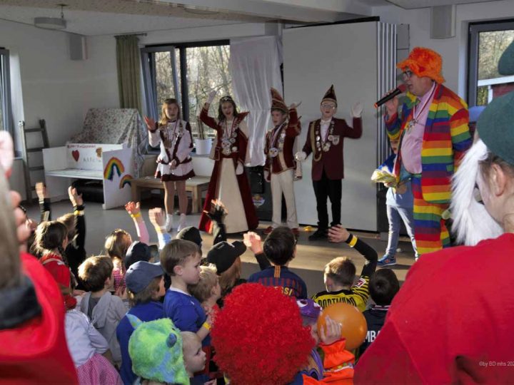 Kinderkarneval in Weseke – Fröhlich bunte Party für die kleinen (und großen) Jecken