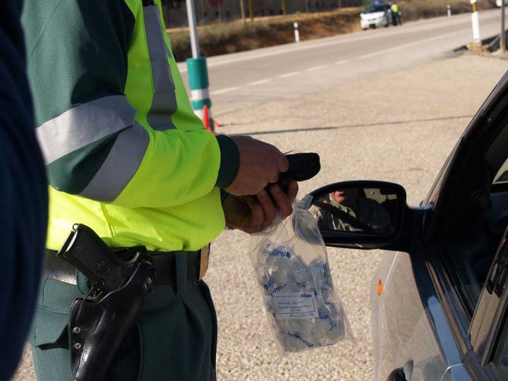 Fahren unter Alkoholeinwirkung – Gleich zweimal musste die Polizei zu Unfällen ausrücken