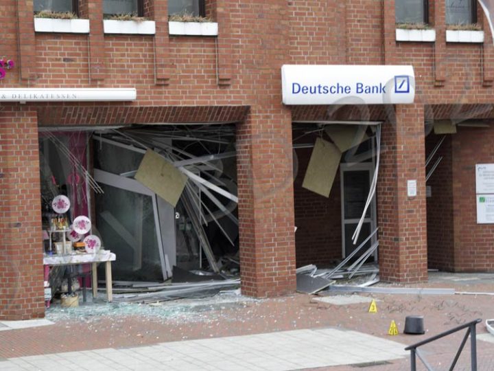 Update Geldautomatensprengung – Mehrere Anwohner evakuiert – Täter nach wie vor flüchtig