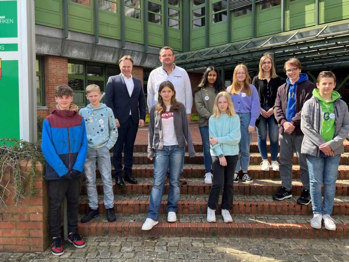 16 Schülerinnen und Schüler erlebten einen „Schnuppertag“ bei der Borkener Kreisverwaltung