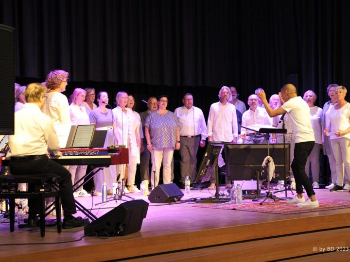 Chor “Pro C-Dur” im Forum Mariengarden – Funke sprang schnell aufs Publikum über