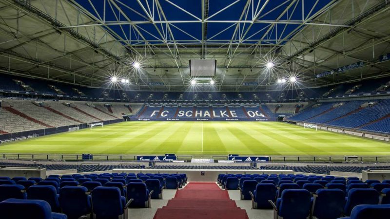 Stadtlohner Möbelhersteller Hülsta wird “Ärmelsponsor” beim FC Schalke 04