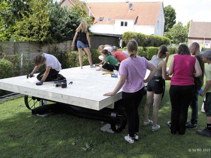 Am heutigen Morgen fiel der Startschuss zum Bau des neuen Jugendtreffs am PGZ