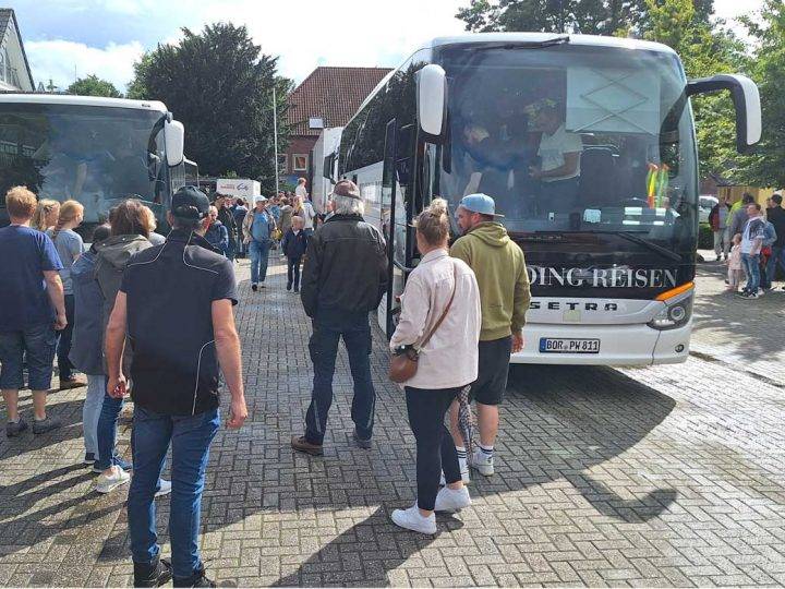 Sie sind wieder da – Burloer Ferienlager der KJG findet ein nasses, aber gutes Ende