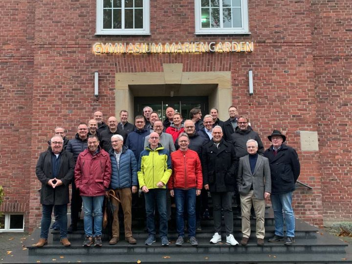 Abiturientia 1983 – Wiedersehen nach 40 Jahren am Gymnasium Mariengarden