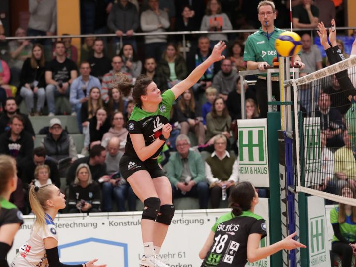 Skurios Volleys – Borkenerinnen unterliegen dem SSC Freisen mit 2:3