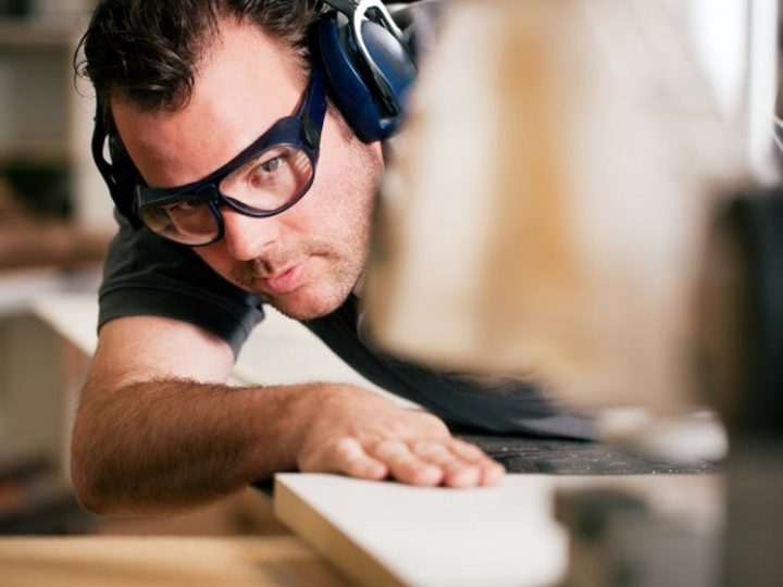 NRW – Über 1.500 Meisterprämien an Handwerksmeisterinnen und -meister ausgezahlt