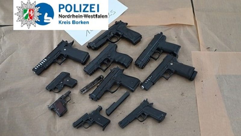 Waffenarsenal bei Durchsuchung in Velen entdeckt und sichergestellt (Fotos)