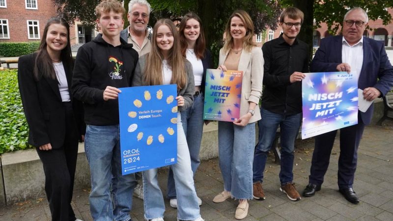Vor der Europawahl war Prof. Thilo Harth, Mitglied im „Team Europe Direct“, zu Gast im Gymnasium Mariengarden - Foto: pd