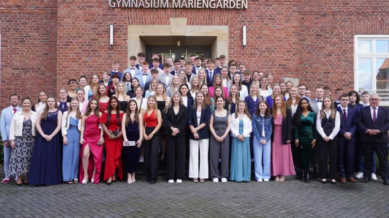 Gymnasium Mariengarden – 81 Abiturienten erhalten die Allgemeine Hochschulreife