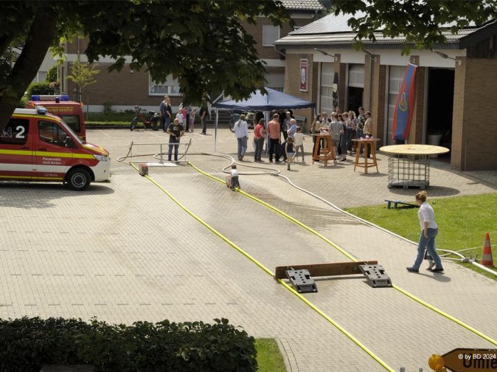 Spiel, Spaß und geselliges Beisammensein beim Familien-Sommerfest der Burlor Wehrleute