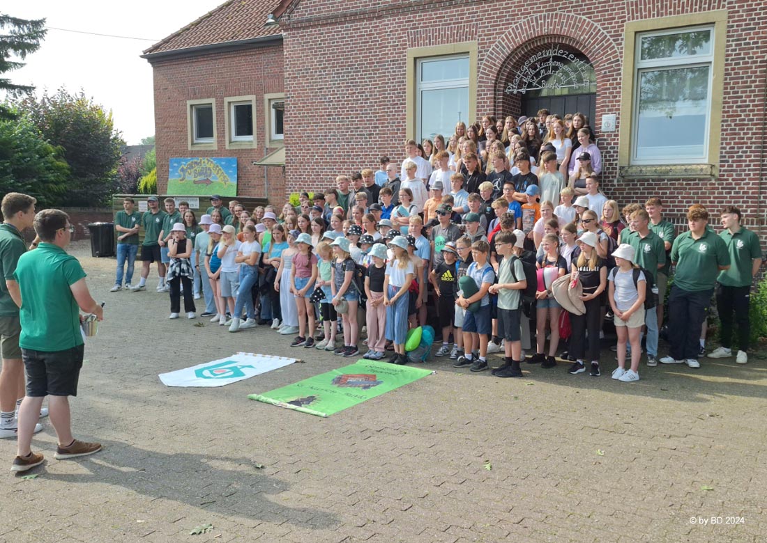 Burloer Pfarrjugend startete pünktlich ins Ferienlager 2024