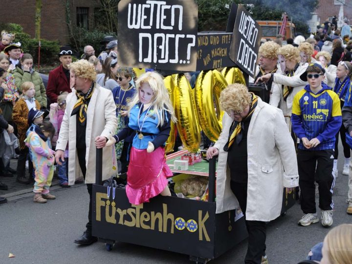 Karneval im Kreis Borken – Zehn Euro Rabatt auf jecke Fahrten mit eezy.nrw