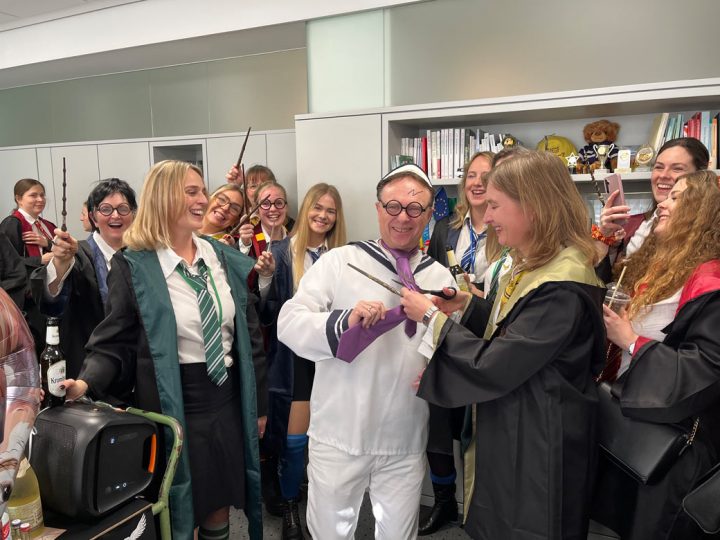 Altweiber-Karneval im Borkener Kreishaus