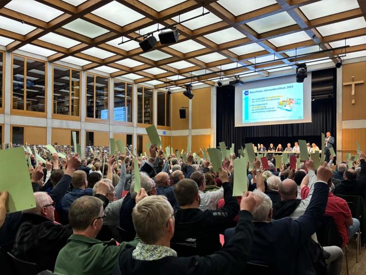 Mitglieder der „Bürgergenossenschaft Klosterpforte-Burlo“ beschließen einstimmig Kauf der Immobilie