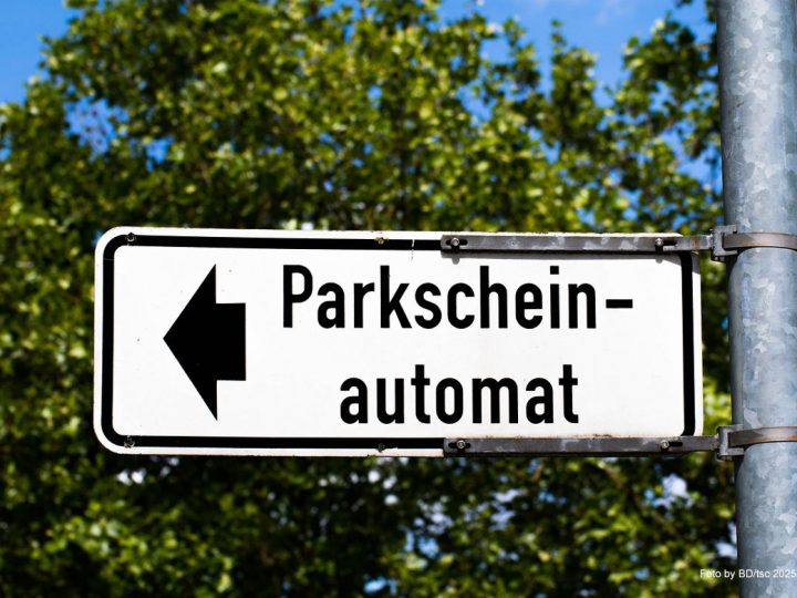 Besuch in der Kreisstadt wird für Autofahrer teurer – Parkgebühren drastisch angehoben