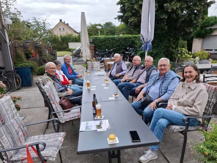 Kommunalwahlen – Burloer SPD-Vertreter Klaus Bunse hatte zum „Talk im Biergarten“ eingeladen