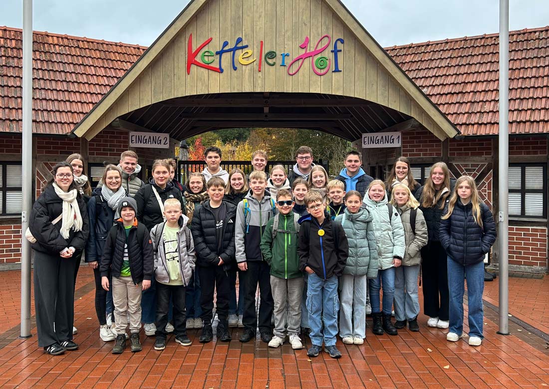 Auch ein Besuch des Ketteler-Hofs stand auf dem AUsflugsprogramm der Nachwuchsmusiker - Foto: privat