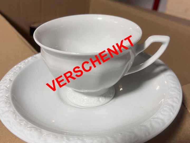 Verschenke einige Rosenthal Classic Rose Porzellanteile
