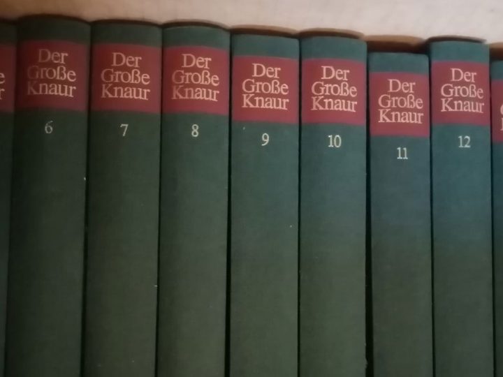 Verschenke 20 Bände Knaur Lexikon