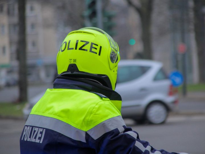 Unfallflucht auf der B70 bei Weseke – Polizei sucht Zeugen