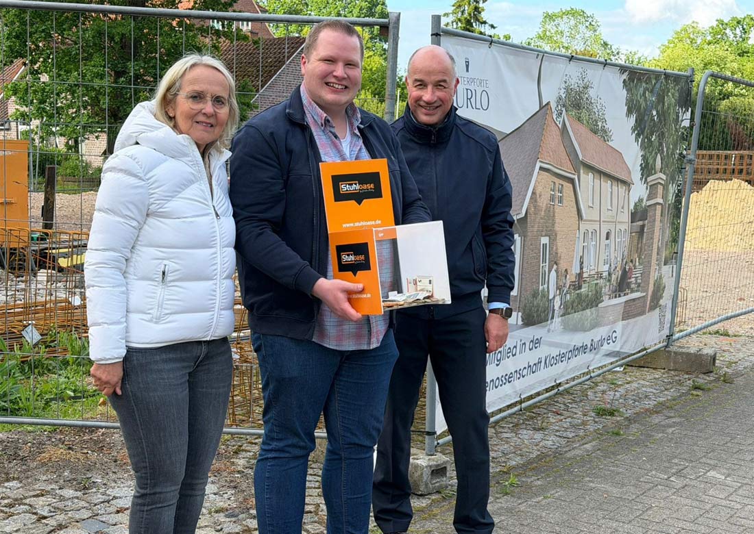 Stuhloase spendet Gewinnspiel-Erlös an das Burloer Projekt „Klosterpforte“