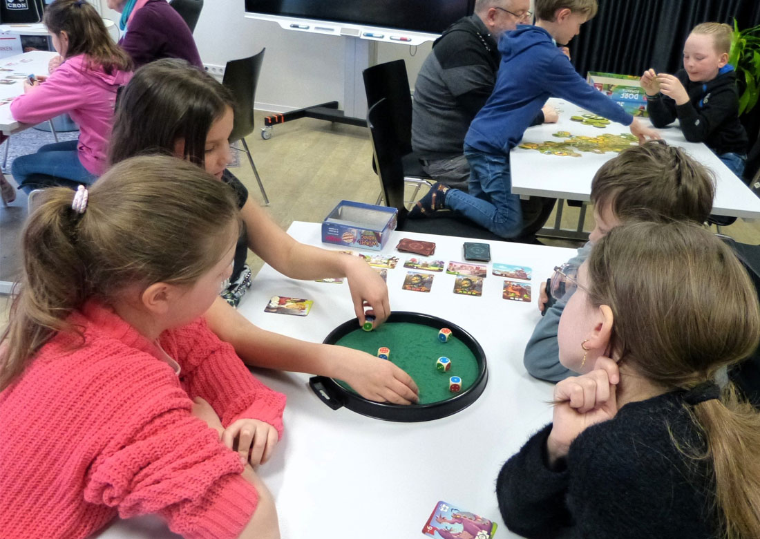 Spielen, malen und Geschichten hören – Vier Ferienaktionen in Borken geplant