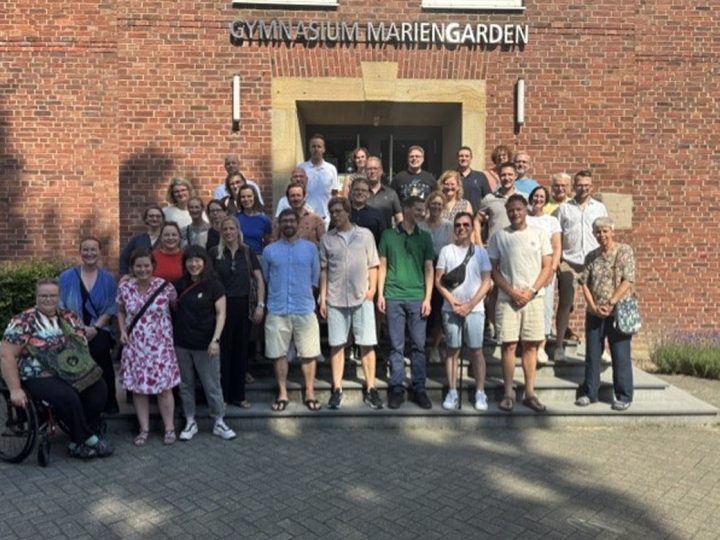 Abturientia 2001 – Mariengardener feiern 25-jähriges Abi-Jubiläum