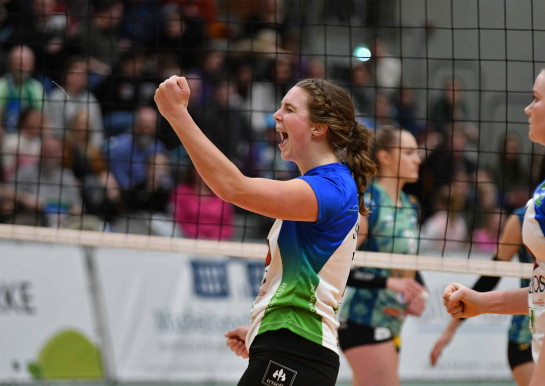 Mittelblockerin Sandra Hövels geht mit den Skurios Volleys in ihre vierte gemeinsame Saison (Foto Thomas Hacker)