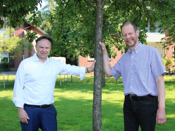 Obstbaumpflanzaktion 2026: Naturfördergesellschaft stärkt Streuobstwiesen im Kreis Borken