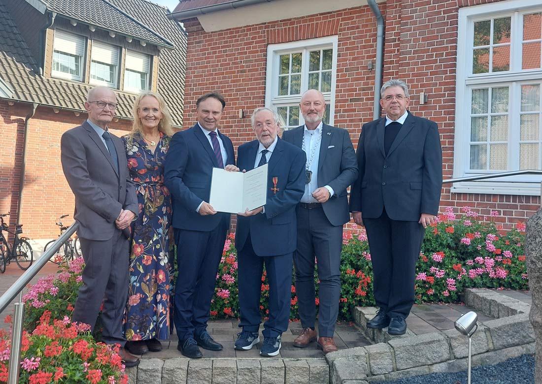 Bundesverdienstkreuz für Dr. Heinrich Bäßmann aus Oeding – Auszeichnung für jahrzehntelanges Engagement